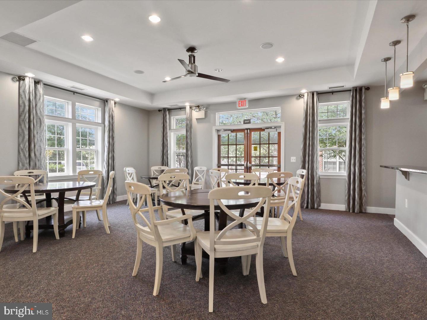 9200 CHARLESTON DR #407, MANASSAS, Virginia 20110, 3 Bedrooms Bedrooms, 9 Rooms Rooms,2 BathroomsBathrooms,Residential,For sale,9200 CHARLESTON DR #407,VAMN2009268 MLS # VAMN2009268