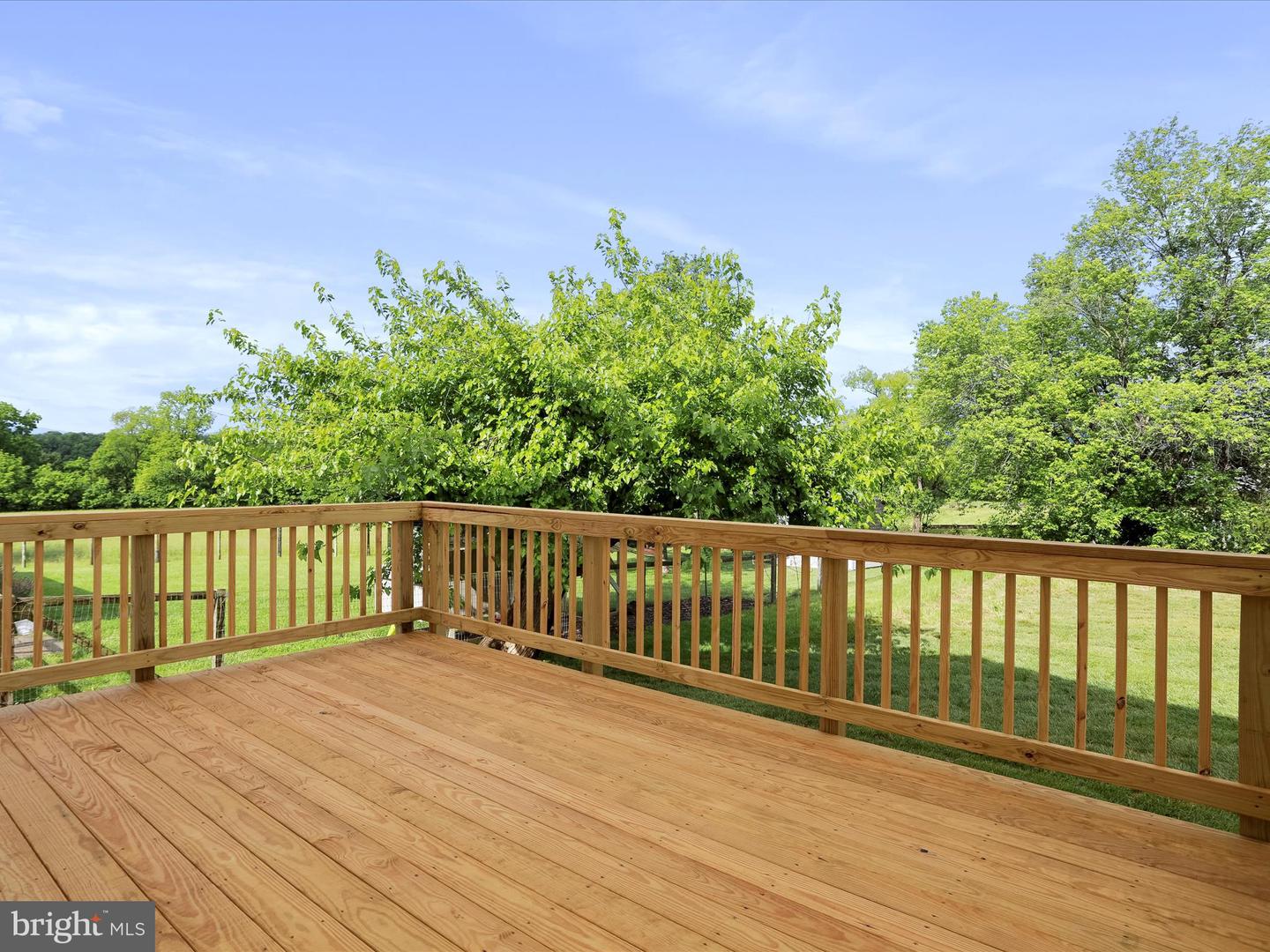 368 ROYAL AVE, STRASBURG, Virginia 22657, 3 Bedrooms Bedrooms, ,2 BathroomsBathrooms,Residential,For sale,368 ROYAL AVE,VASH2012342 MLS # VASH2012342