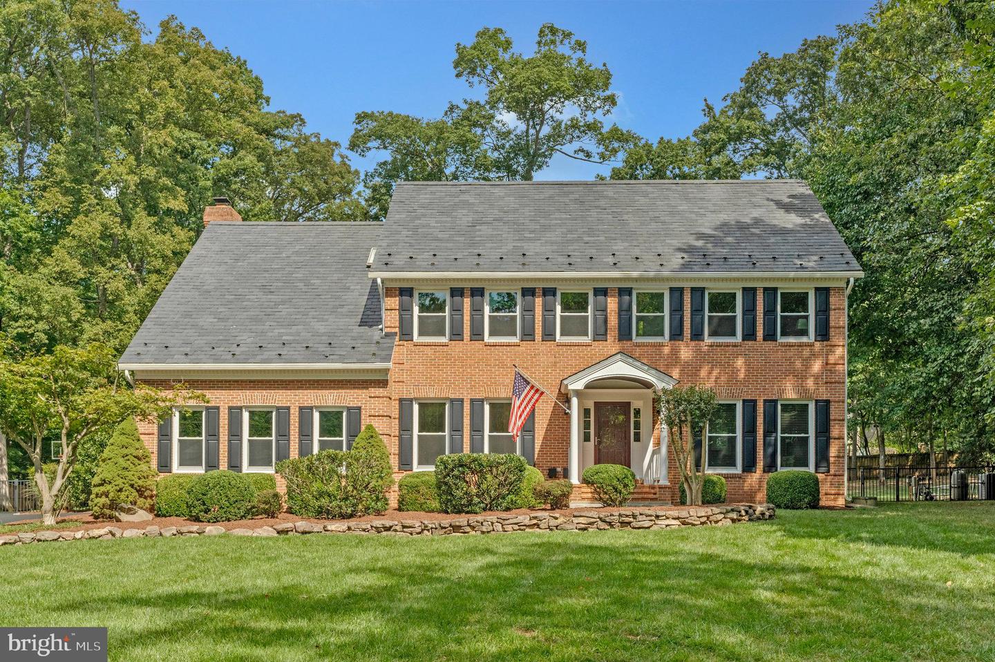 116 LAKE DR, STERLING, Virginia 20164, 4 Bedrooms Bedrooms, ,4 BathroomsBathrooms,Residential,For sale,116 LAKE DR,VALO2105430 MLS # VALO2105430