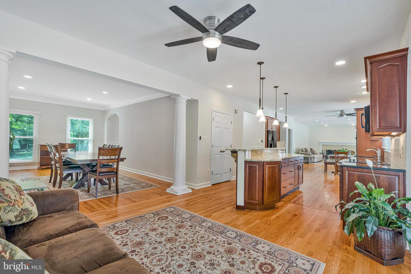 116 LAKE DR, STERLING, Virginia 20164, 4 Bedrooms Bedrooms, ,4 BathroomsBathrooms,Residential,For sale,116 LAKE DR,VALO2105430 MLS # VALO2105430