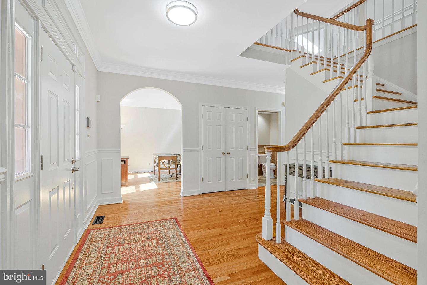 116 LAKE DR, STERLING, Virginia 20164, 4 Bedrooms Bedrooms, ,4 BathroomsBathrooms,Residential,For sale,116 LAKE DR,VALO2105430 MLS # VALO2105430