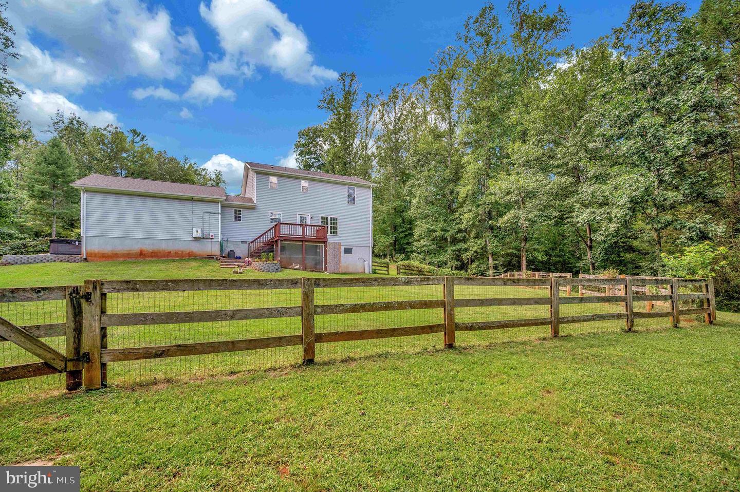 13185 MILL CREEK CT, REVA, Virginia 22735, 3 Bedrooms Bedrooms, ,2 BathroomsBathrooms,Residential,For sale,13185 MILL CREEK CT,VACU2011434 MLS # VACU2011434