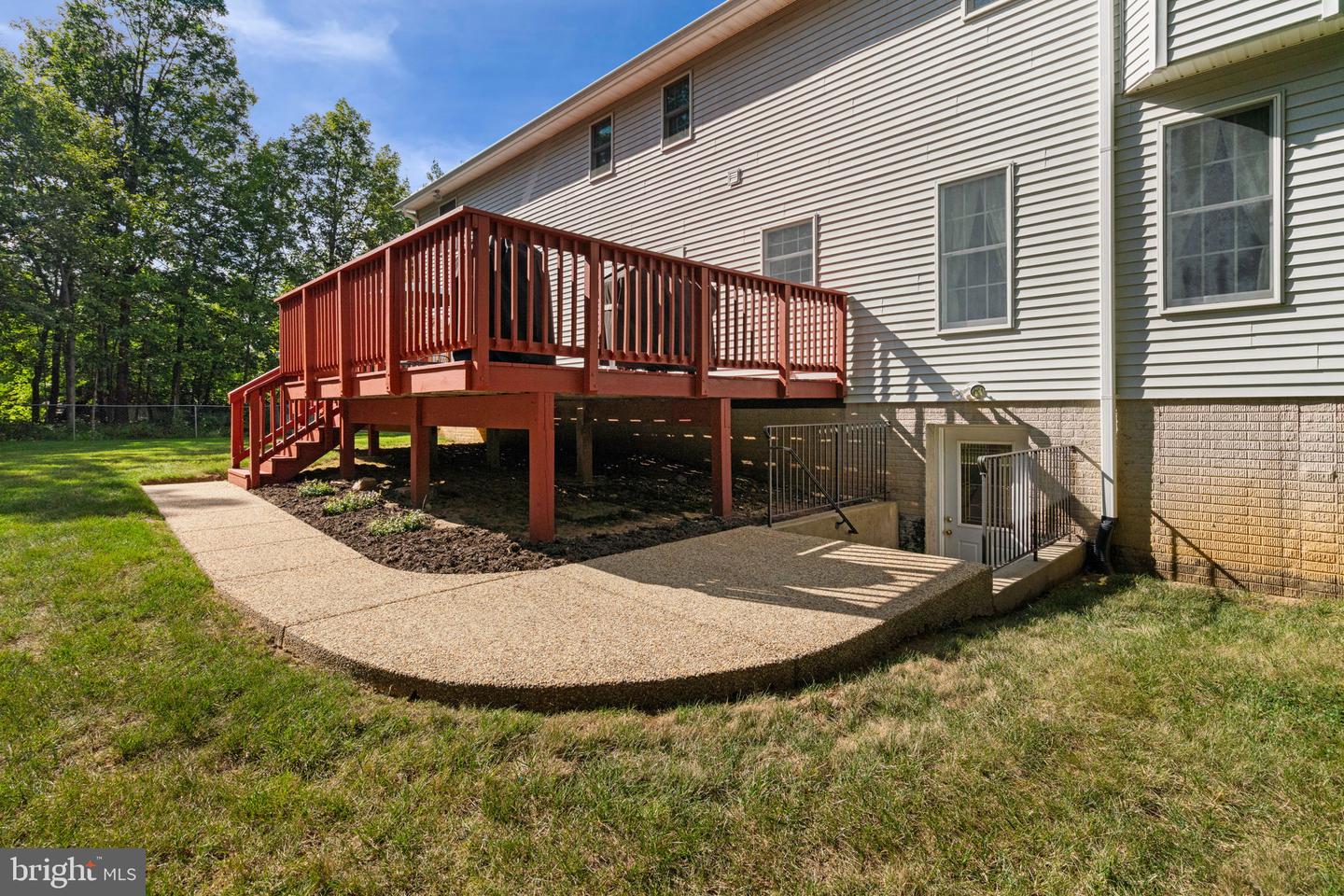 12517 EASTER LN, FAIRFAX, Virginia 22030, 4 Bedrooms Bedrooms, ,3 BathroomsBathrooms,Residential,For sale,12517 EASTER LN,VAFX2263758 MLS # VAFX2263758