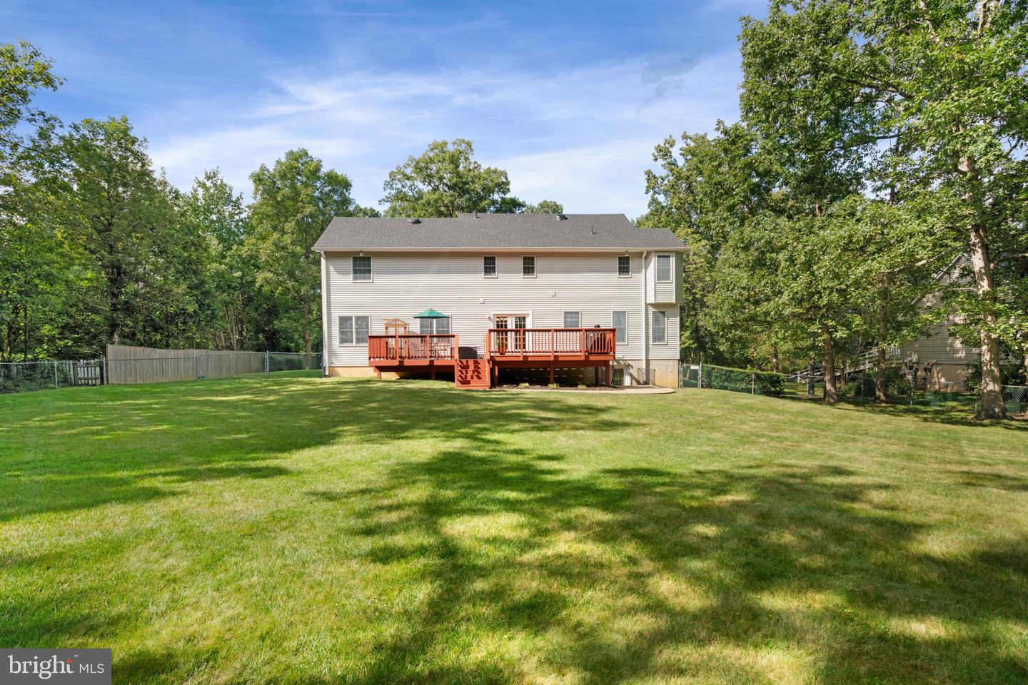 12517 EASTER LN, FAIRFAX, Virginia 22030, 4 Bedrooms Bedrooms, ,3 BathroomsBathrooms,Residential,For sale,12517 EASTER LN,VAFX2263758 MLS # VAFX2263758