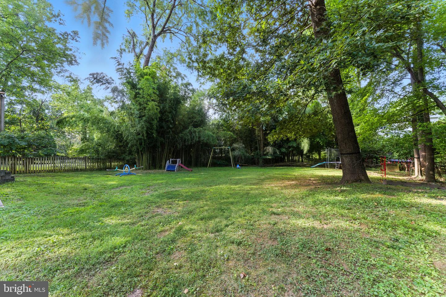 920 COTTAGE ST SW, VIENNA, Virginia 22180, 4 Bedrooms Bedrooms, ,2 BathroomsBathrooms,Residential,For sale,920 COTTAGE ST SW,VAFX2263840 MLS # VAFX2263840