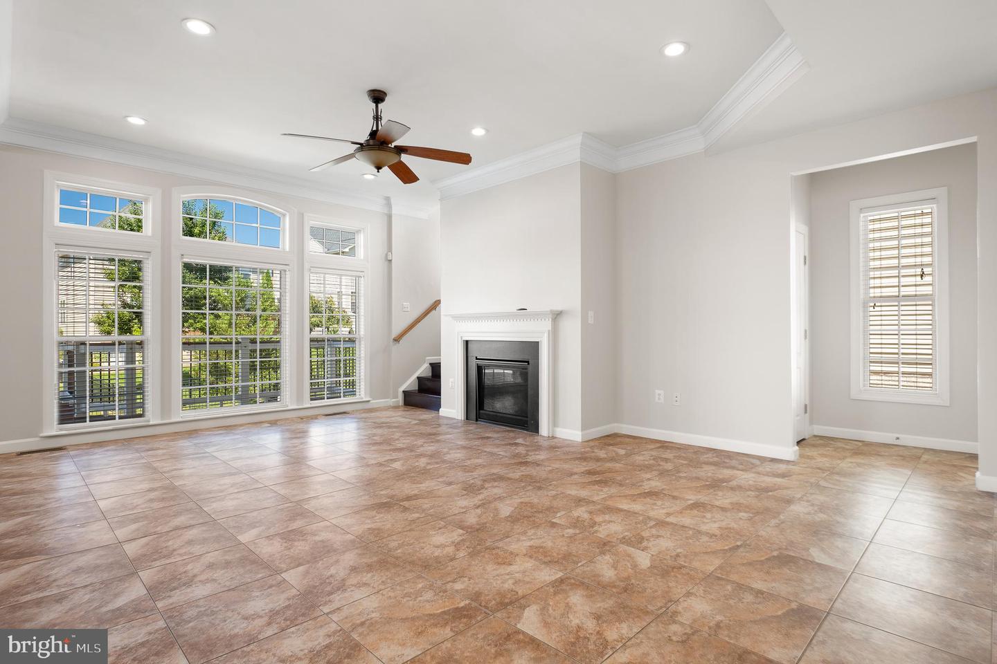 16862 REEF KNOT WAY, WOODBRIDGE, Virginia 22191, 5 Bedrooms Bedrooms, ,4 BathroomsBathrooms,Residential,For sale,16862 REEF KNOT WAY,VAPW2102818 MLS # VAPW2102818
