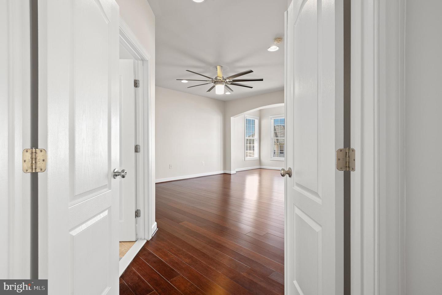 16862 REEF KNOT WAY, WOODBRIDGE, Virginia 22191, 5 Bedrooms Bedrooms, ,4 BathroomsBathrooms,Residential,For sale,16862 REEF KNOT WAY,VAPW2102818 MLS # VAPW2102818