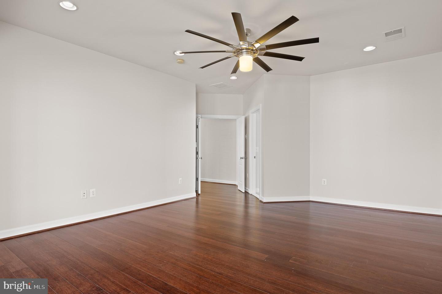 16862 REEF KNOT WAY, WOODBRIDGE, Virginia 22191, 5 Bedrooms Bedrooms, ,4 BathroomsBathrooms,Residential,For sale,16862 REEF KNOT WAY,VAPW2102818 MLS # VAPW2102818