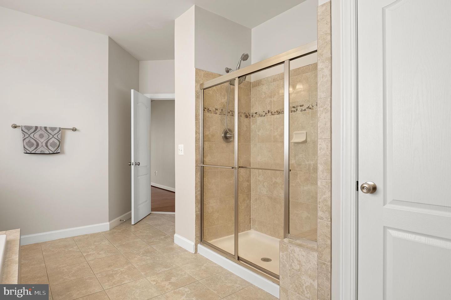 16862 REEF KNOT WAY, WOODBRIDGE, Virginia 22191, 5 Bedrooms Bedrooms, ,4 BathroomsBathrooms,Residential,For sale,16862 REEF KNOT WAY,VAPW2102818 MLS # VAPW2102818
