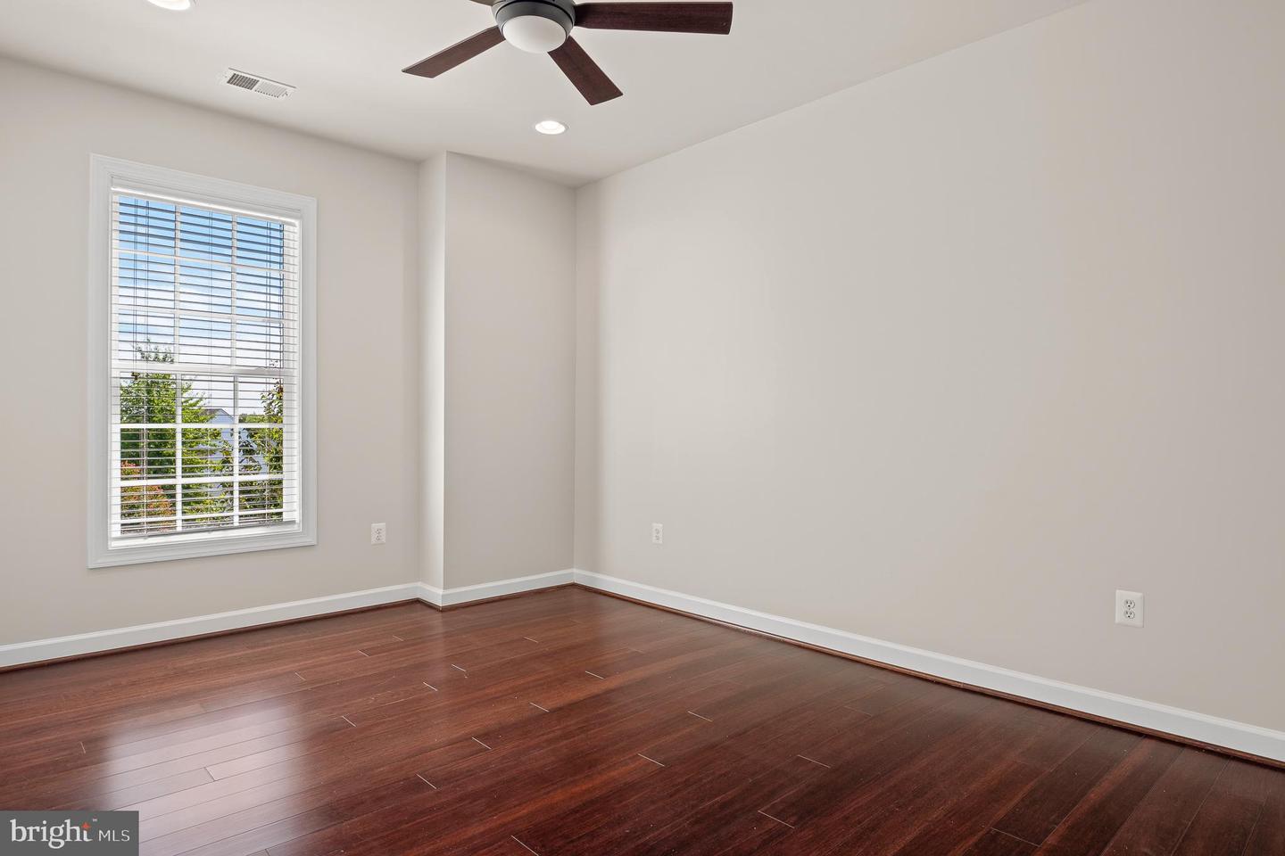 16862 REEF KNOT WAY, WOODBRIDGE, Virginia 22191, 5 Bedrooms Bedrooms, ,4 BathroomsBathrooms,Residential,For sale,16862 REEF KNOT WAY,VAPW2102818 MLS # VAPW2102818