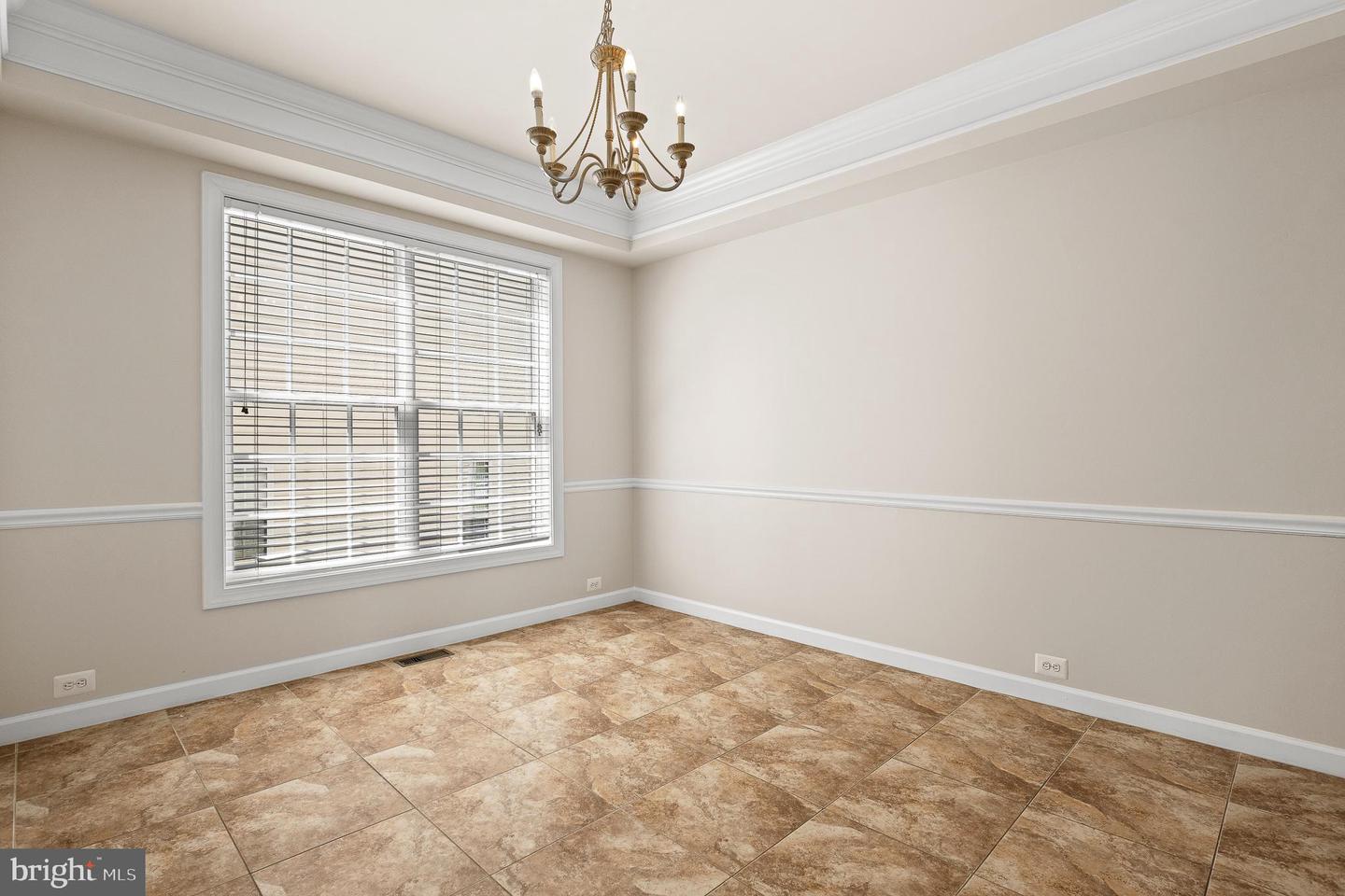 16862 REEF KNOT WAY, WOODBRIDGE, Virginia 22191, 5 Bedrooms Bedrooms, ,4 BathroomsBathrooms,Residential,For sale,16862 REEF KNOT WAY,VAPW2102818 MLS # VAPW2102818