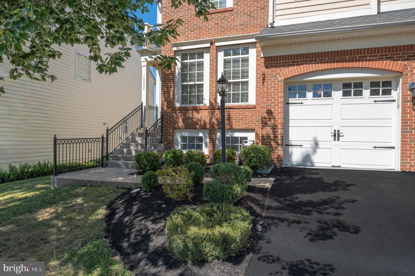 16862 REEF KNOT WAY, WOODBRIDGE, Virginia 22191, 5 Bedrooms Bedrooms, ,4 BathroomsBathrooms,Residential,For sale,16862 REEF KNOT WAY,VAPW2102818 MLS # VAPW2102818