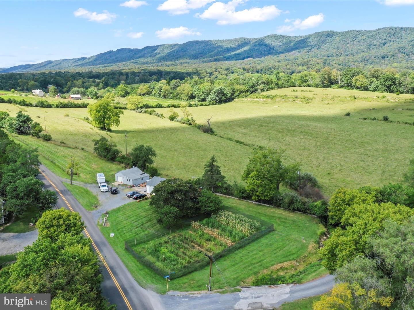 16957 BACK RD, STRASBURG, Virginia 22657, 2 Bedrooms Bedrooms, ,1 BathroomBathrooms,Residential,For sale,16957 BACK RD,VASH2012368 MLS # VASH2012368
