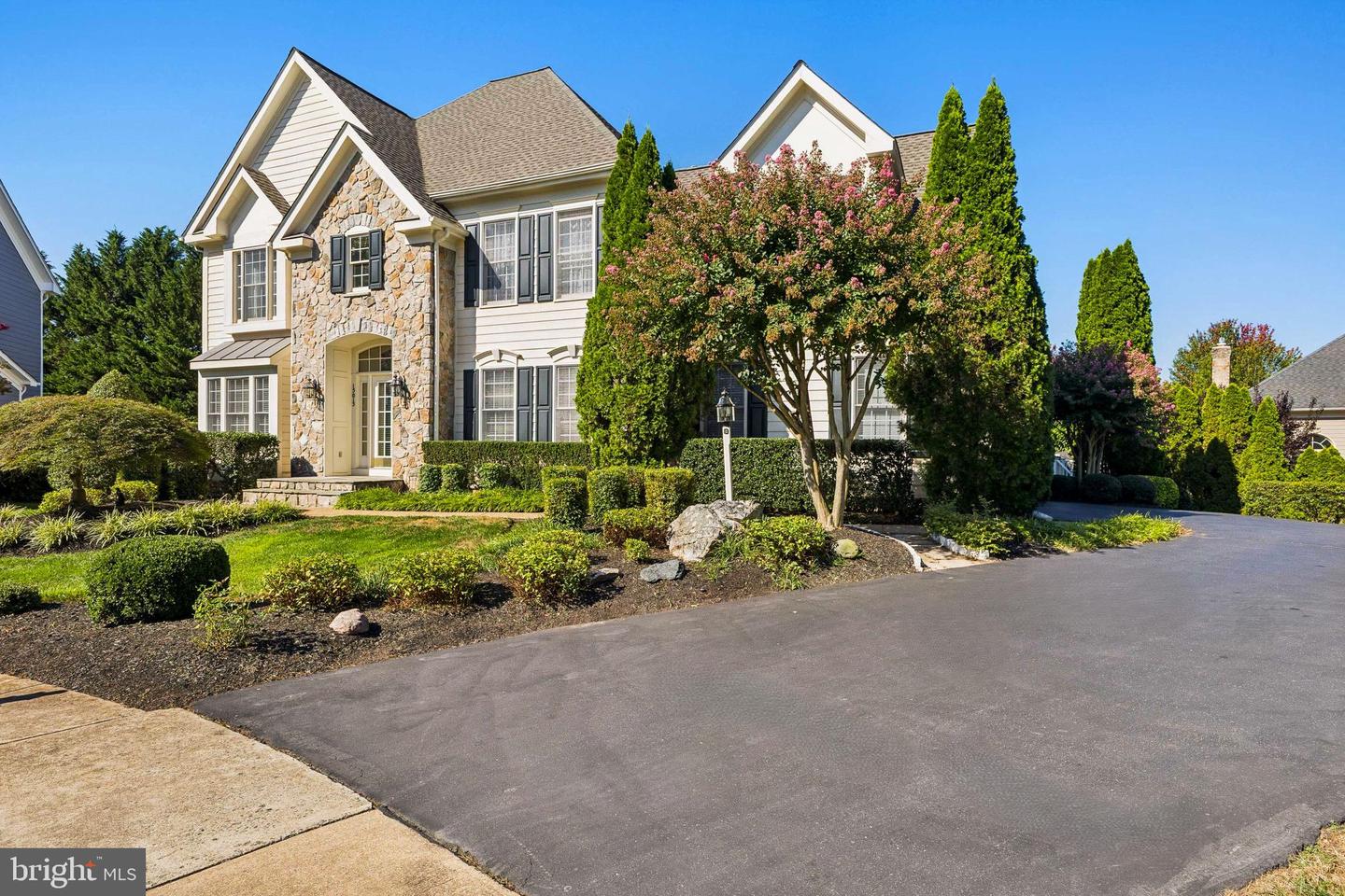 15013 RANSOM OAKS CT, GAINESVILLE, Virginia 20155, 5 Bedrooms Bedrooms, ,4 BathroomsBathrooms,Residential,For sale,15013 RANSOM OAKS CT,VAPW2102850 MLS # VAPW2102850