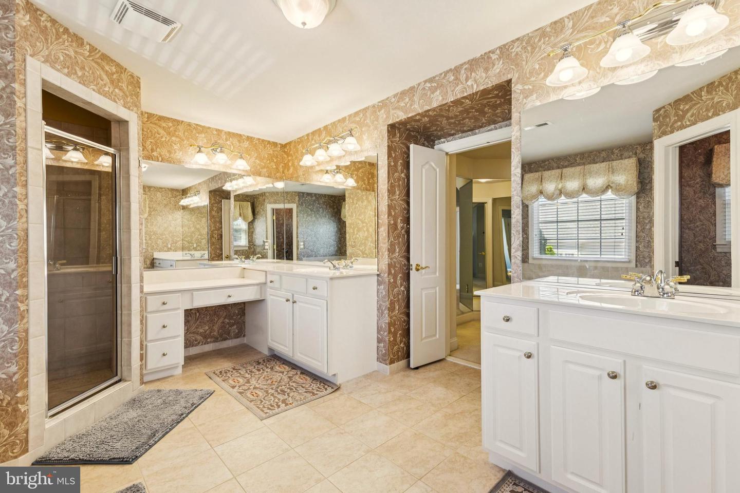 15013 RANSOM OAKS CT, GAINESVILLE, Virginia 20155, 5 Bedrooms Bedrooms, ,4 BathroomsBathrooms,Residential,For sale,15013 RANSOM OAKS CT,VAPW2102850 MLS # VAPW2102850