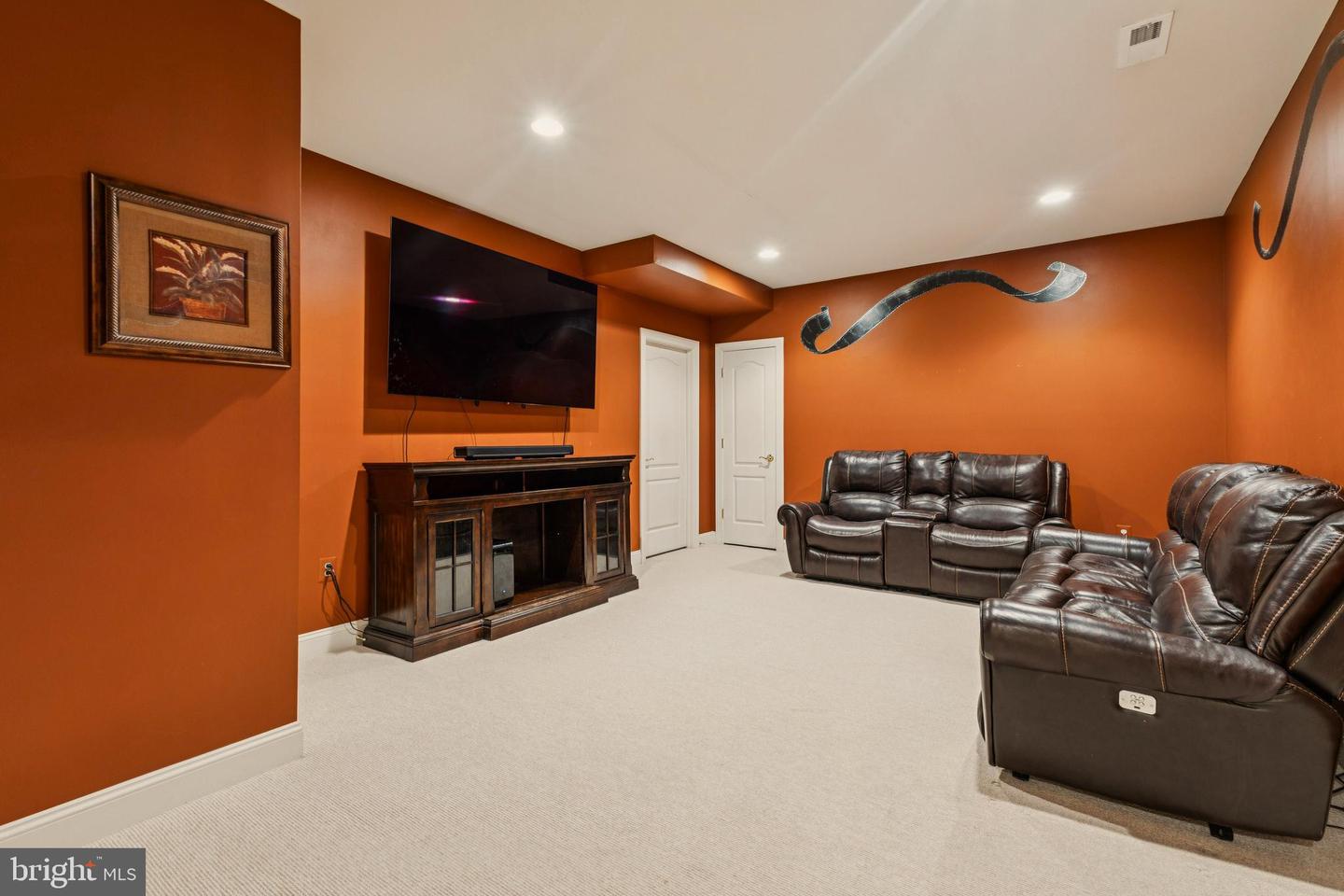 15013 RANSOM OAKS CT, GAINESVILLE, Virginia 20155, 5 Bedrooms Bedrooms, ,4 BathroomsBathrooms,Residential,For sale,15013 RANSOM OAKS CT,VAPW2102850 MLS # VAPW2102850