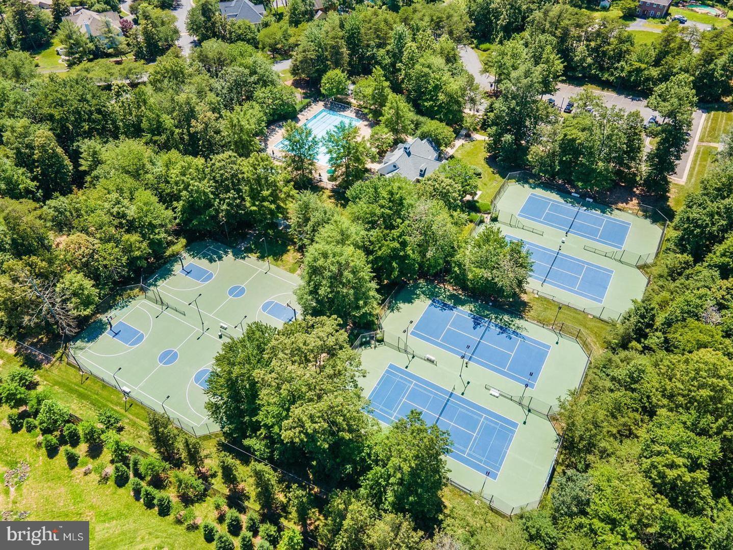 15013 RANSOM OAKS CT, GAINESVILLE, Virginia 20155, 5 Bedrooms Bedrooms, ,4 BathroomsBathrooms,Residential,For sale,15013 RANSOM OAKS CT,VAPW2102850 MLS # VAPW2102850