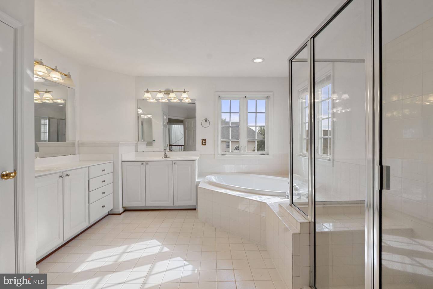 6528 ATKINS WAY, GAINESVILLE, Virginia 20155, 4 Bedrooms Bedrooms, 8 Rooms Rooms,4 BathroomsBathrooms,Residential,For sale,6528 ATKINS WAY,VAPW2102878 MLS # VAPW2102878