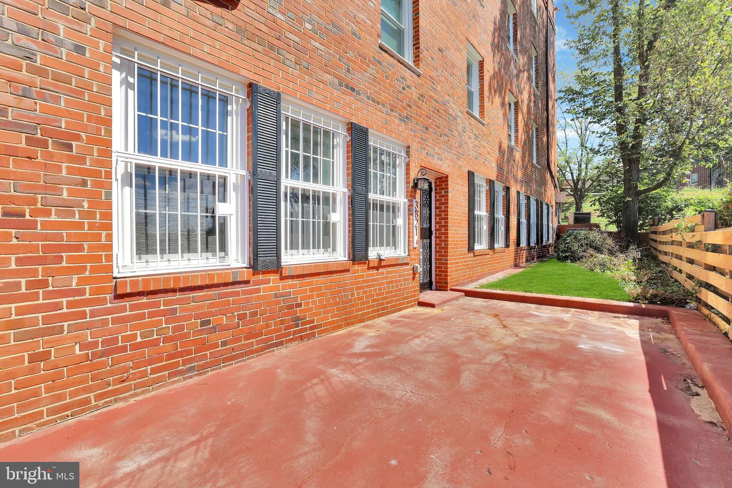 3821 W ST SE #A, WASHINGTON, District Of Columbia 20020, 3 Bedrooms Bedrooms, ,2 BathroomsBathrooms,Residential,For sale,3821 W ST SE #A,DCDC2217304 MLS # DCDC2217304