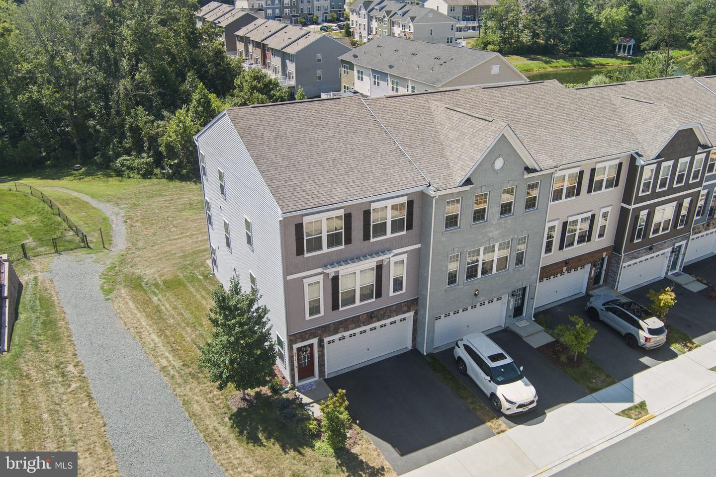 8773 ELSING GREEN DR, MANASSAS, Virginia 20112, 3 Bedrooms Bedrooms, ,3 BathroomsBathrooms,Residential,For sale,8773 ELSING GREEN DR,VAPW2102898 MLS # VAPW2102898