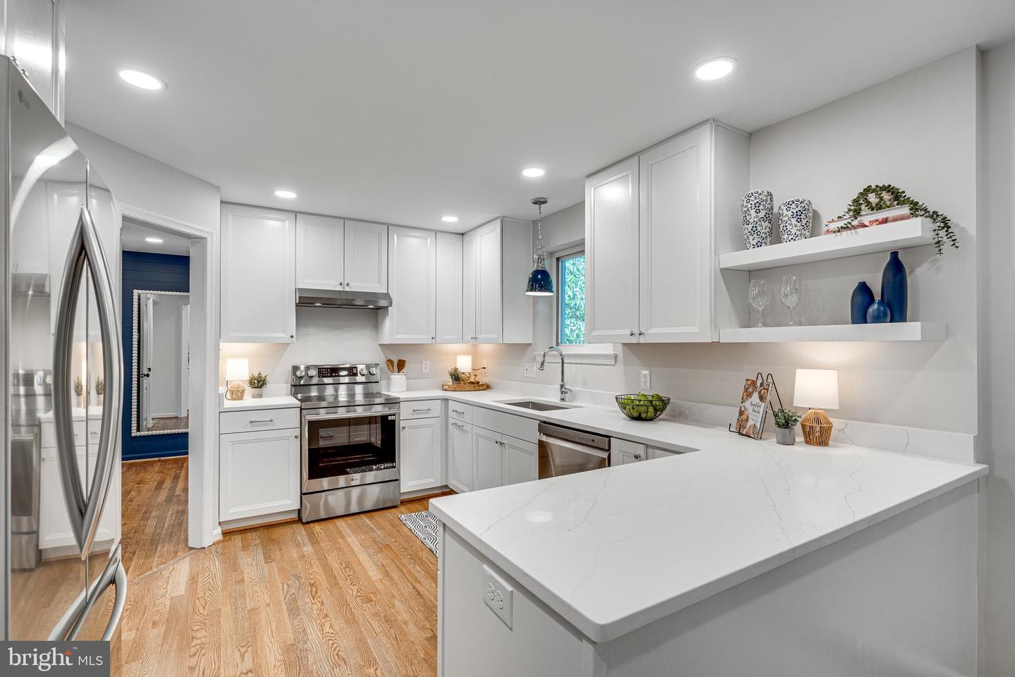 5137 RICHARDSON DR, FAIRFAX, Virginia 22032, 4 Bedrooms Bedrooms, 11 Rooms Rooms,2 BathroomsBathrooms,Residential,For sale,5137 RICHARDSON DR,VAFX2264136 MLS # VAFX2264136