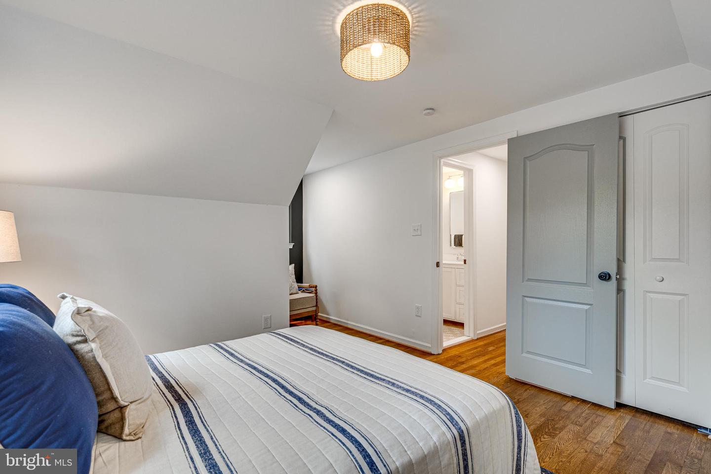 5137 RICHARDSON DR, FAIRFAX, Virginia 22032, 4 Bedrooms Bedrooms, 11 Rooms Rooms,2 BathroomsBathrooms,Residential,For sale,5137 RICHARDSON DR,VAFX2264136 MLS # VAFX2264136