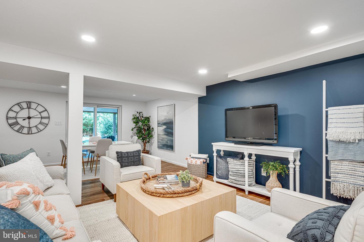 5137 RICHARDSON DR, FAIRFAX, Virginia 22032, 4 Bedrooms Bedrooms, 11 Rooms Rooms,2 BathroomsBathrooms,Residential,For sale,5137 RICHARDSON DR,VAFX2264136 MLS # VAFX2264136