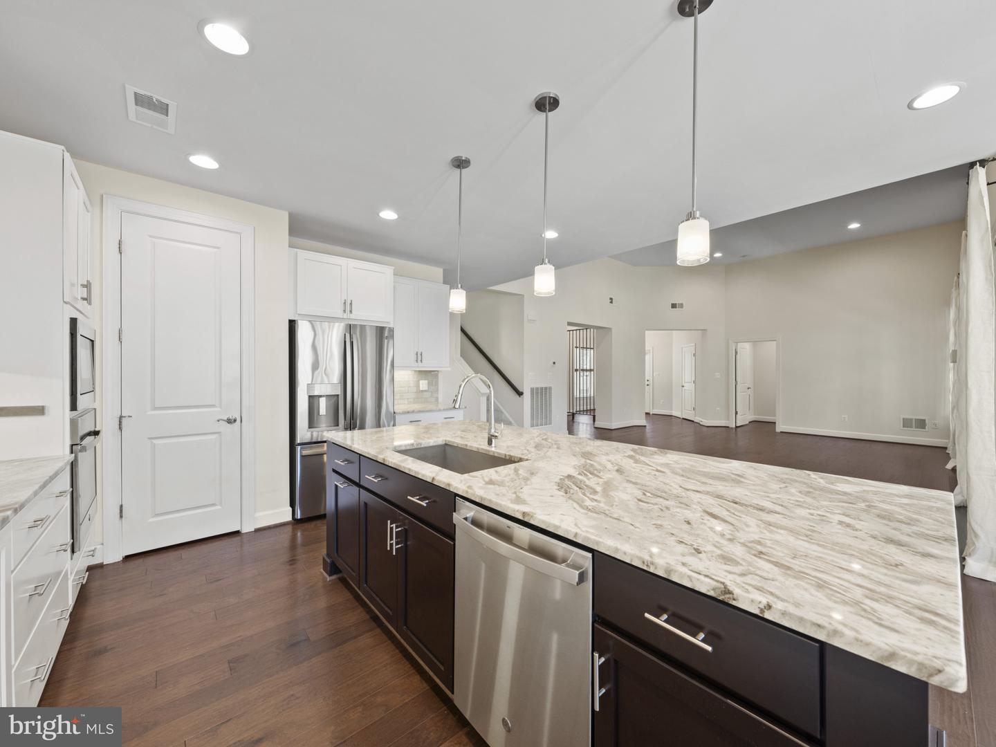 42729 AUTUMN DAY TER, ASHBURN, Virginia 20148, 3 Bedrooms Bedrooms, ,3 BathroomsBathrooms,Residential,For sale,42729 AUTUMN DAY TER,VALO2105736 MLS # VALO2105736