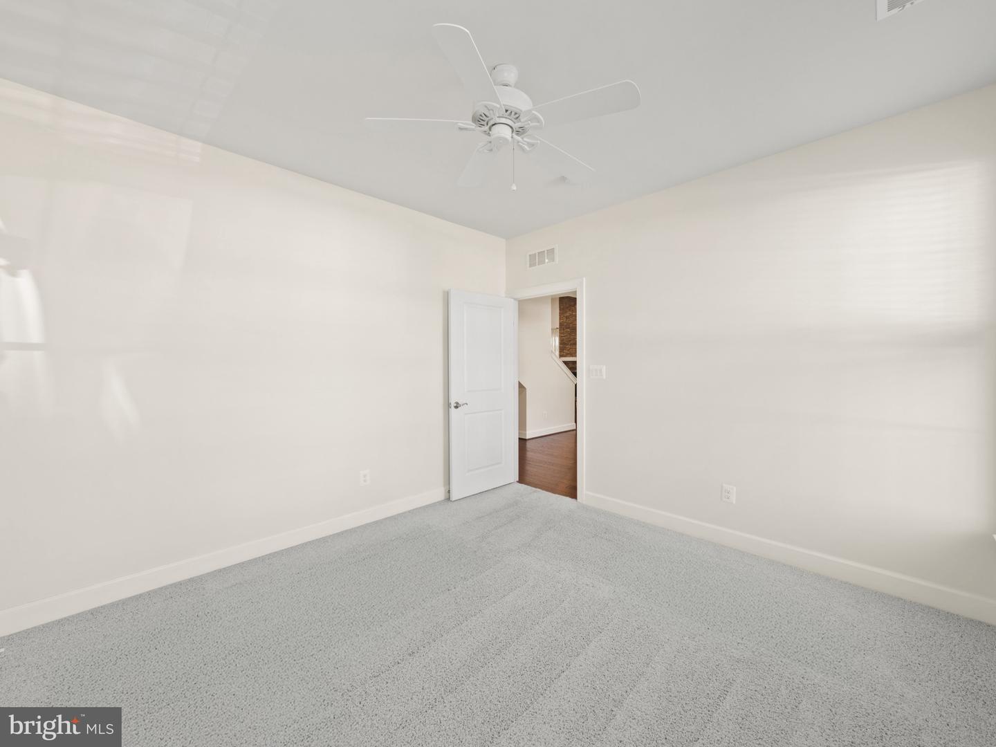 42729 AUTUMN DAY TER, ASHBURN, Virginia 20148, 3 Bedrooms Bedrooms, ,3 BathroomsBathrooms,Residential,For sale,42729 AUTUMN DAY TER,VALO2105736 MLS # VALO2105736