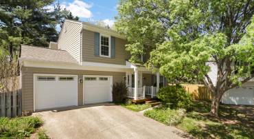 1602 BLACKSMITH LN, HERNDON, Virginia 20170, 5 Bedrooms Bedrooms, ,3 BathroomsBathrooms,Residential,For sale,1602 BLACKSMITH LN,VAFX2264212 MLS # VAFX2264212