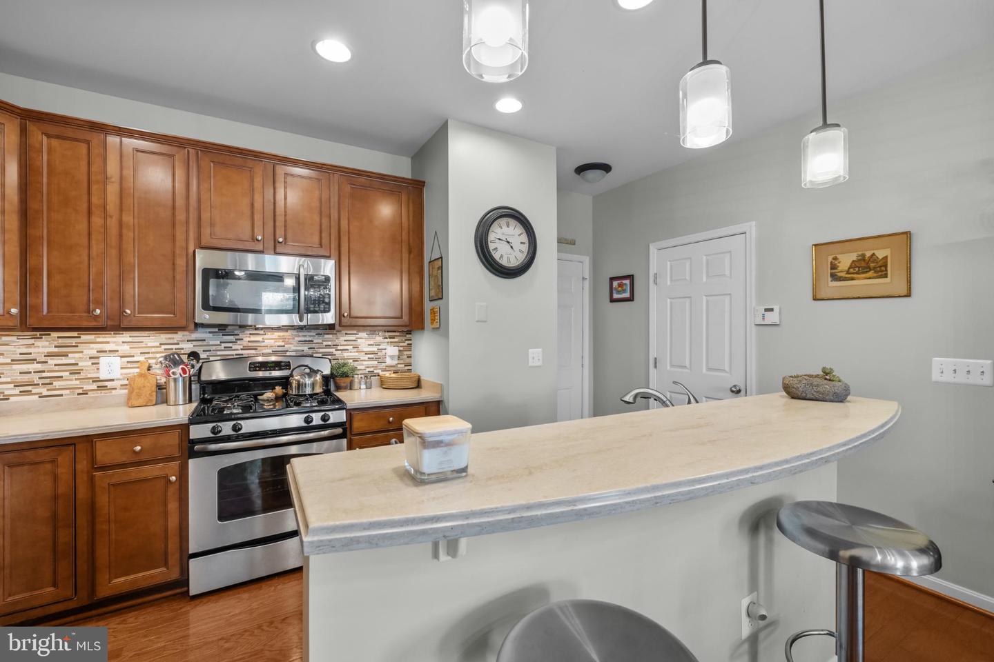 9439 STONEWALL RD, MANASSAS, Virginia 20110, 3 Bedrooms Bedrooms, 10 Rooms Rooms,2 BathroomsBathrooms,Residential,For sale,9439 STONEWALL RD,VAMN2009280 MLS # VAMN2009280
