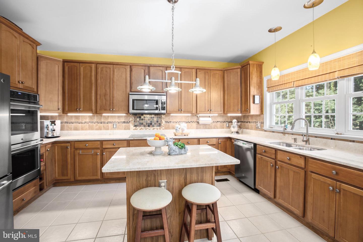 5803 TELLURIDE LN, SPOTSYLVANIA, Virginia 22553, 4 Bedrooms Bedrooms, 11 Rooms Rooms,2 BathroomsBathrooms,Residential,For sale,5803 TELLURIDE LN,VASP2035918 MLS # VASP2035918