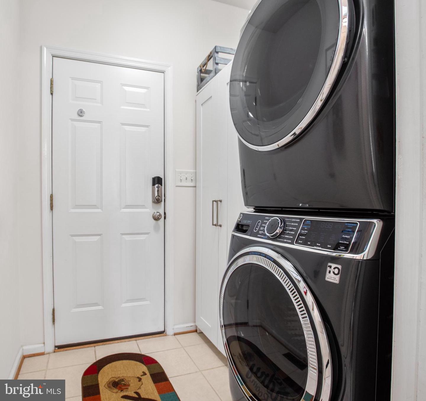 5803 TELLURIDE LN, SPOTSYLVANIA, Virginia 22553, 4 Bedrooms Bedrooms, 11 Rooms Rooms,2 BathroomsBathrooms,Residential,For sale,5803 TELLURIDE LN,VASP2035918 MLS # VASP2035918