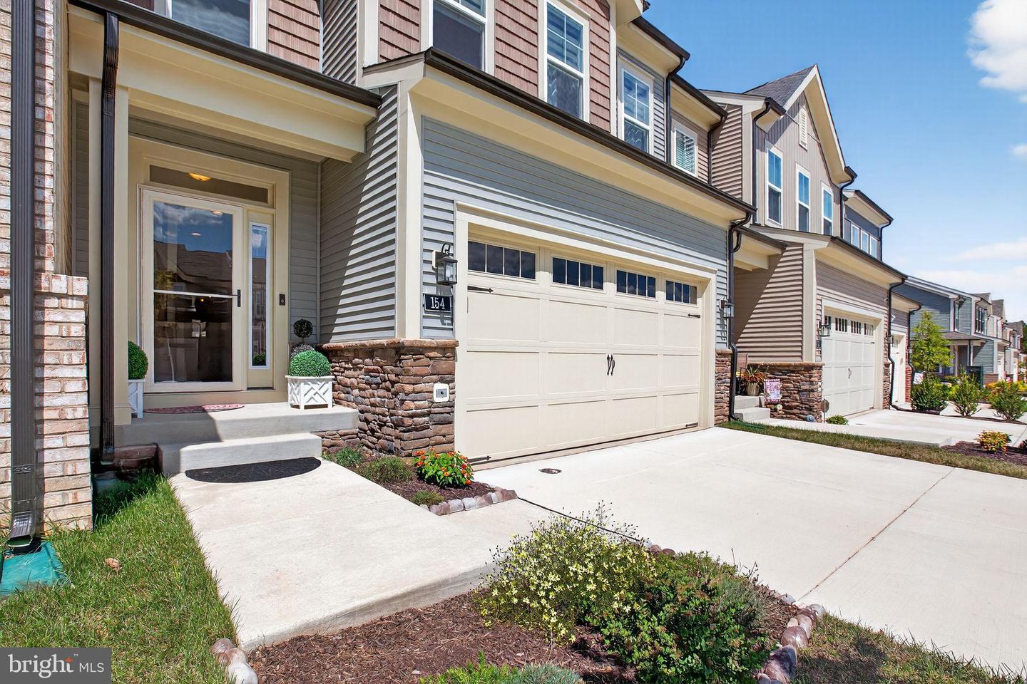 154 WINDFLOWER WAY, STAFFORD, Virginia 22554, 3 Bedrooms Bedrooms, ,2 BathroomsBathrooms,Residential,For sale,154 WINDFLOWER WAY,VAST2042296 MLS # VAST2042296