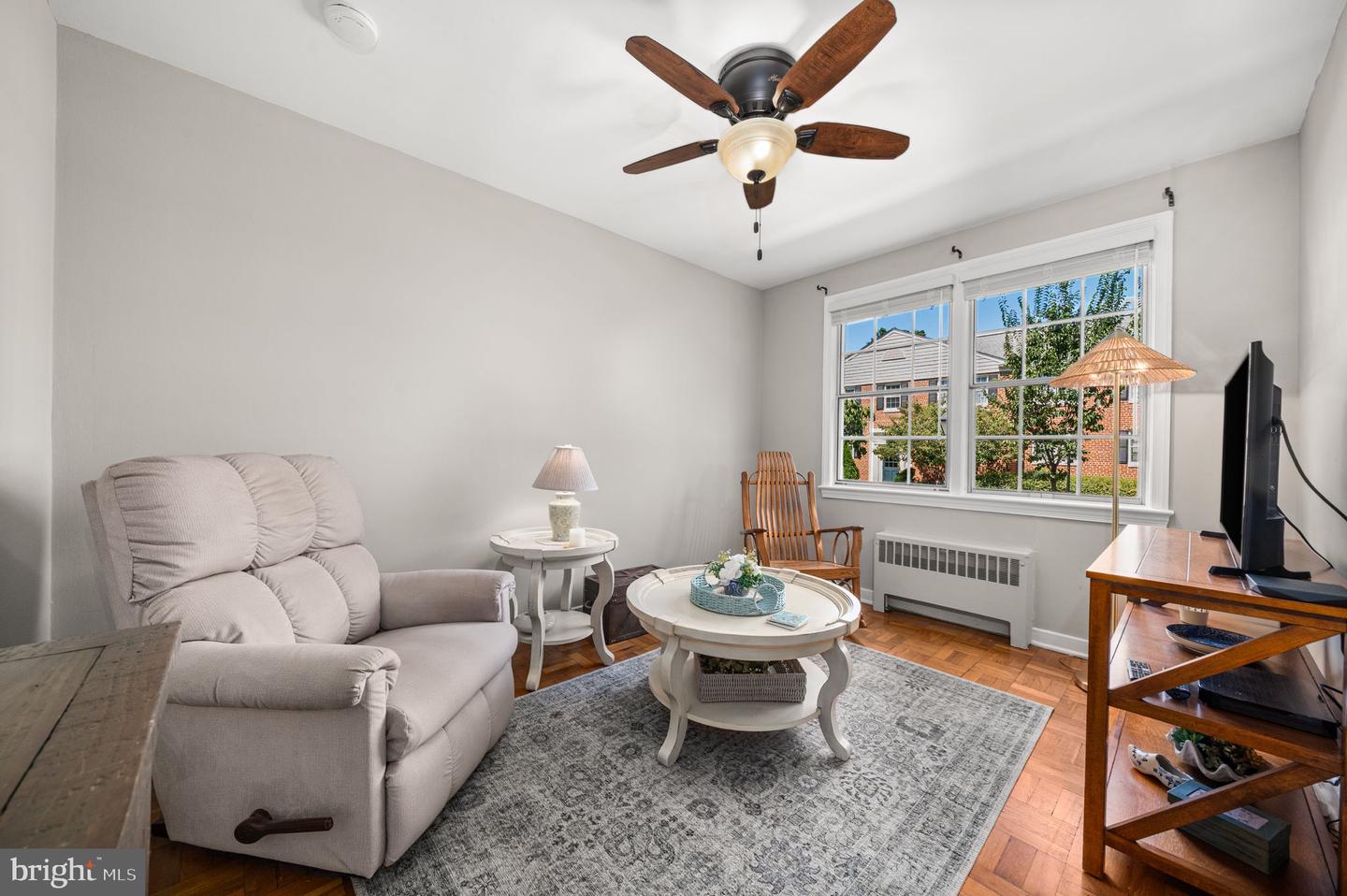 6701 W WAKEFIELD DR #A2, ALEXANDRIA, Virginia 22307, 2 Bedrooms Bedrooms, 5 Rooms Rooms,1 BathroomBathrooms,Residential,For sale,6701 W WAKEFIELD DR #A2,VAFX2264310 MLS # VAFX2264310