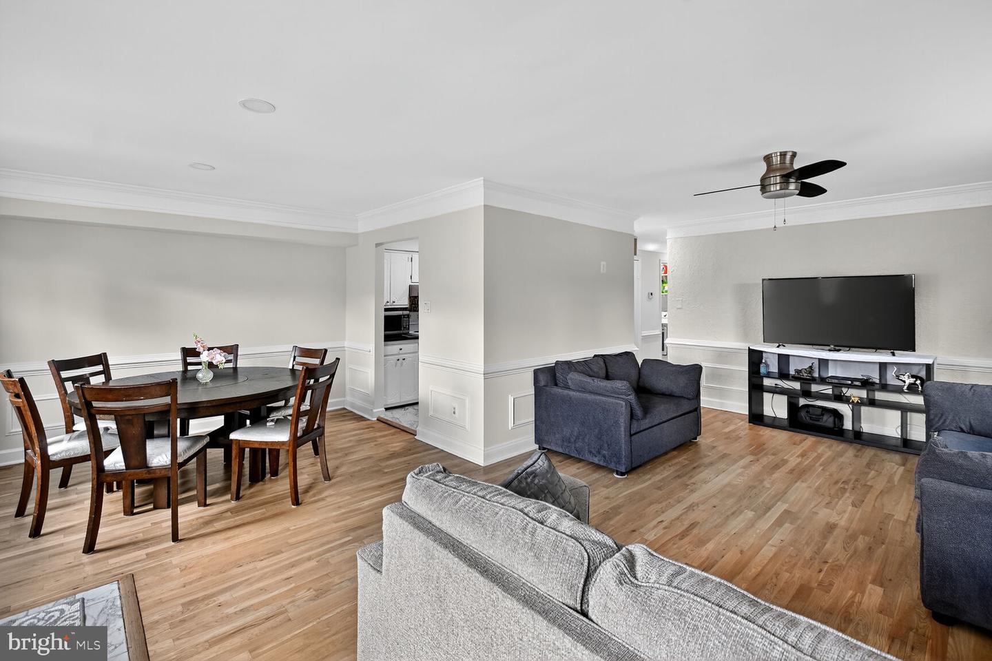 3890 MARIPOSA PL #49E, ALEXANDRIA, Virginia 22309, 3 Bedrooms Bedrooms, ,2 BathroomsBathrooms,Residential,For sale,3890 MARIPOSA PL #49E,VAFX2264346 MLS # VAFX2264346