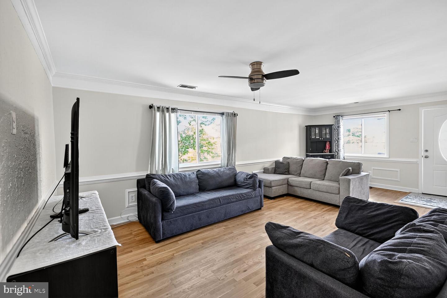 3890 MARIPOSA PL #49E, ALEXANDRIA, Virginia 22309, 3 Bedrooms Bedrooms, ,2 BathroomsBathrooms,Residential,For sale,3890 MARIPOSA PL #49E,VAFX2264346 MLS # VAFX2264346