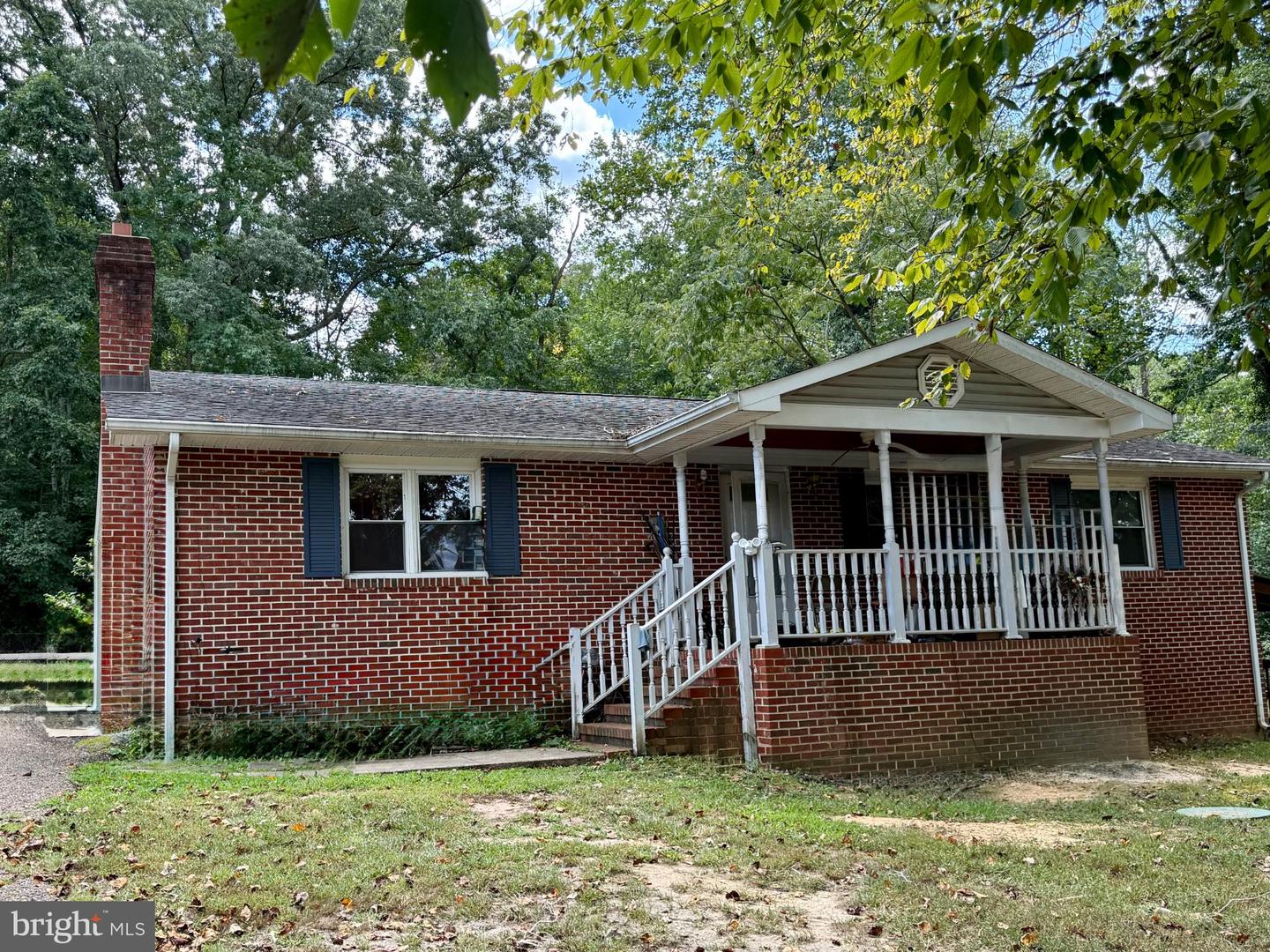 19 PERKINS LN, STAFFORD, Virginia 22554, 3 Bedrooms Bedrooms, 6 Rooms Rooms,3 BathroomsBathrooms,Residential,For sale,19 PERKINS LN,VAST2042308 MLS # VAST2042308