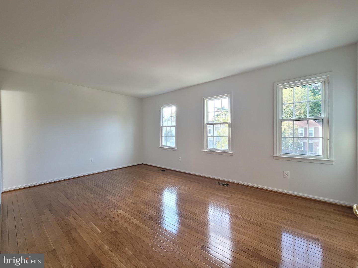 9165 BROKEN OAK PL #41C, BURKE, Virginia 22015, 3 Bedrooms Bedrooms, ,2 BathroomsBathrooms,Residential,For sale,9165 BROKEN OAK PL #41C,VAFX2264440 MLS # VAFX2264440