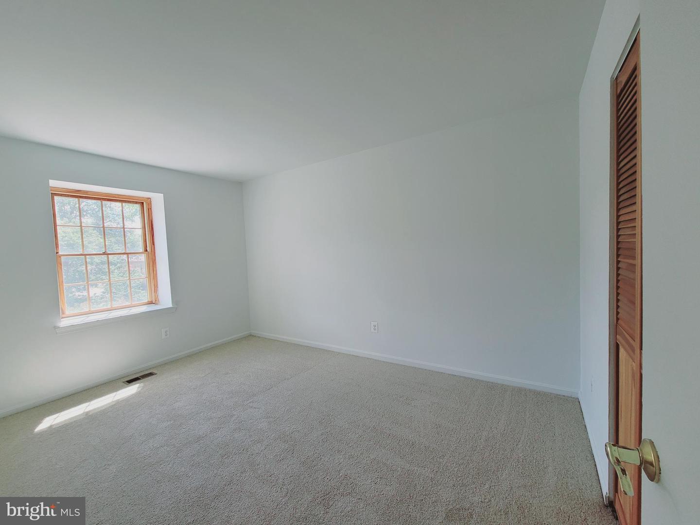 9165 BROKEN OAK PL #41C, BURKE, Virginia 22015, 3 Bedrooms Bedrooms, ,2 BathroomsBathrooms,Residential,For sale,9165 BROKEN OAK PL #41C,VAFX2264440 MLS # VAFX2264440