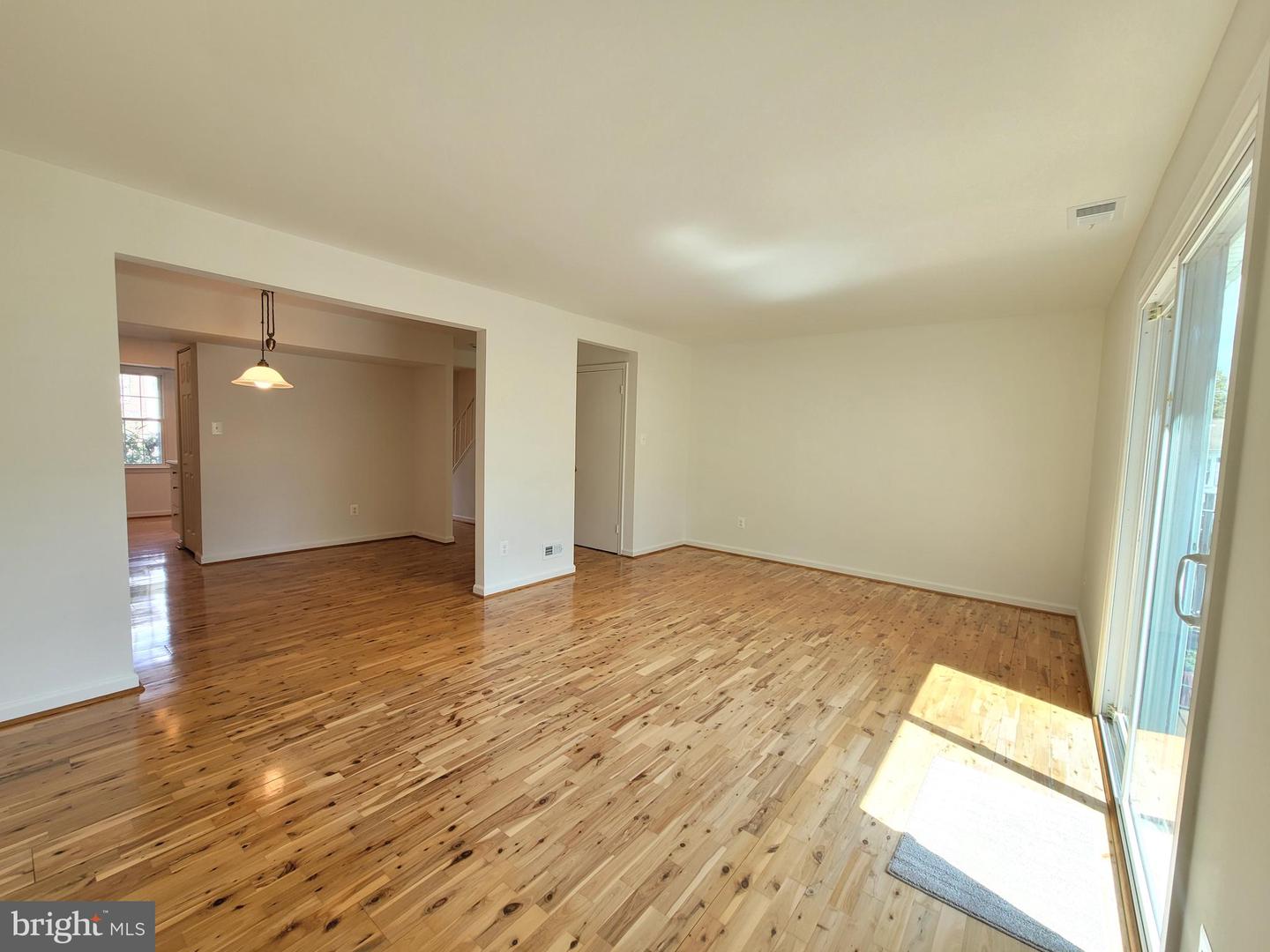 9165 BROKEN OAK PL #41C, BURKE, Virginia 22015, 3 Bedrooms Bedrooms, ,2 BathroomsBathrooms,Residential,For sale,9165 BROKEN OAK PL #41C,VAFX2264440 MLS # VAFX2264440