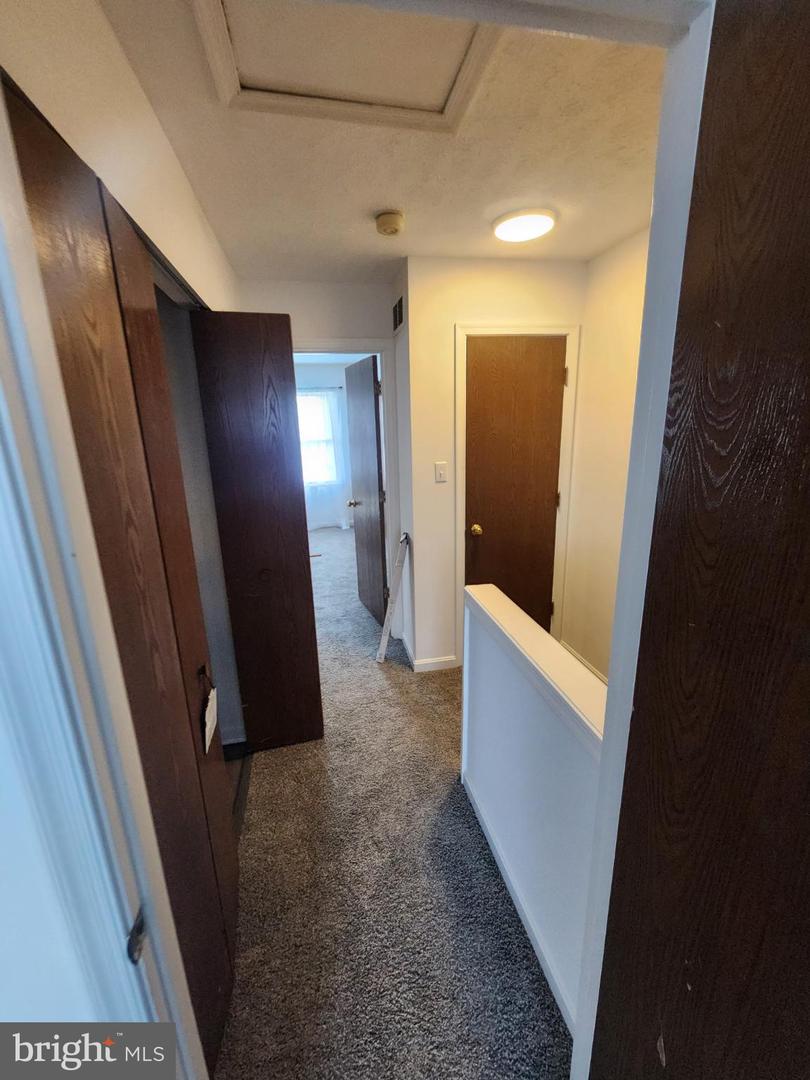 389 SURREY CLUB LN, STEPHENS CITY, Virginia 22655, 2 Bedrooms Bedrooms, 8 Rooms Rooms,1 BathroomBathrooms,Residential,For sale,389 SURREY CLUB LN,VAFV2036546 MLS # VAFV2036546