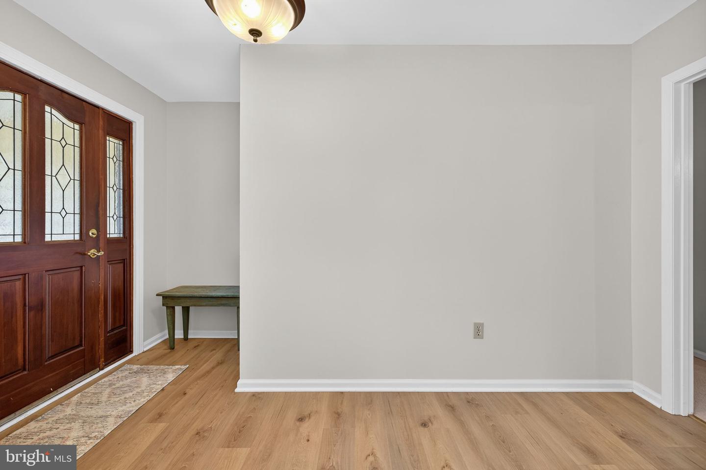 8004 COOKS CT, WARRENTON, Virginia 20186, 3 Bedrooms Bedrooms, 9 Rooms Rooms,2 BathroomsBathrooms,Residential,For sale,8004 COOKS CT,VAFQ2018136 MLS # VAFQ2018136