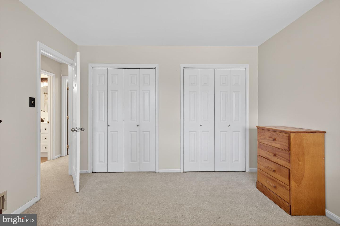 8004 COOKS CT, WARRENTON, Virginia 20186, 3 Bedrooms Bedrooms, 9 Rooms Rooms,2 BathroomsBathrooms,Residential,For sale,8004 COOKS CT,VAFQ2018136 MLS # VAFQ2018136