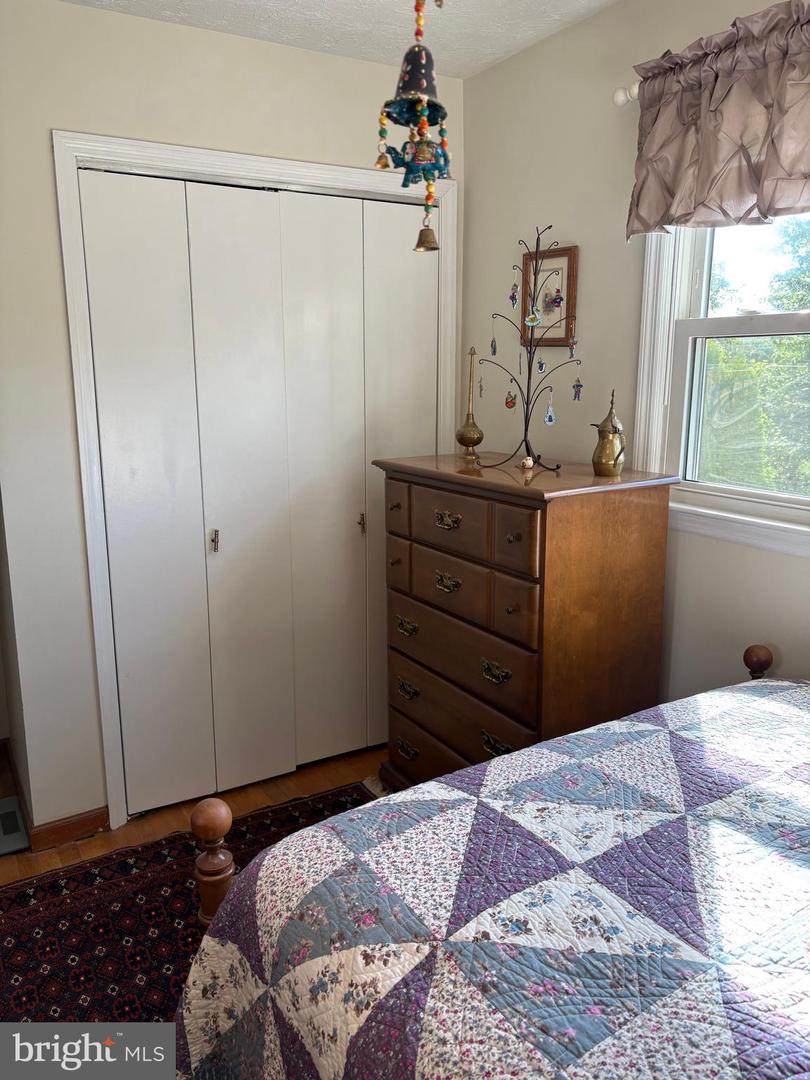 1322-B MADISON AVE #B, FRONT ROYAL, Virginia 22630, 3 Bedrooms Bedrooms, 6 Rooms Rooms,1 BathroomBathrooms,Residential,For sale,1322-B MADISON AVE #B,VAWR2012174 MLS # VAWR2012174