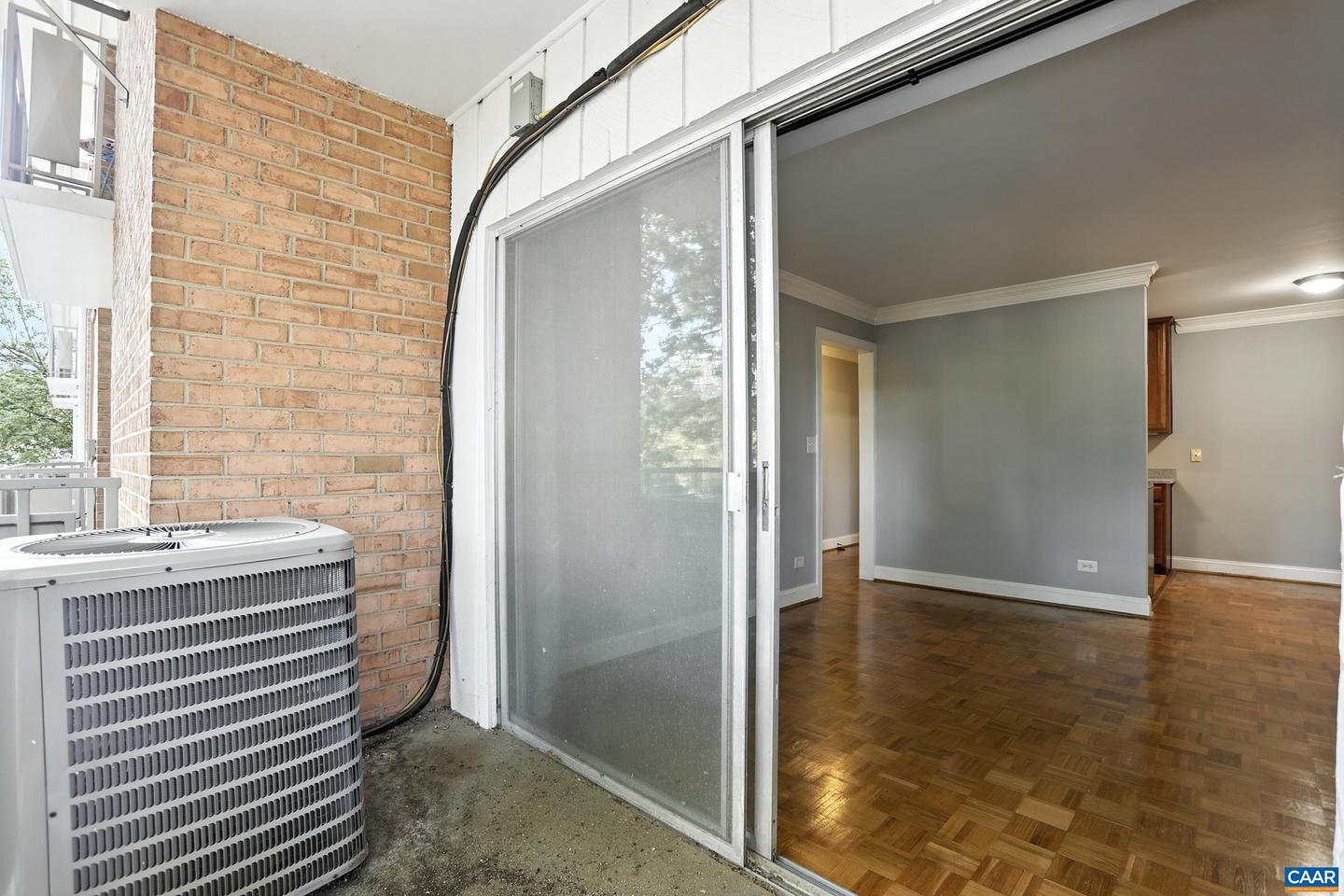 1800 JEFFERSON PARK AVE #120, CHARLOTTESVILLE, Virginia 22903, 1 Bedroom Bedrooms, ,1 BathroomBathrooms,Residential,For sale,1800 JEFFERSON PARK AVE #120,668480 MLS # 668480