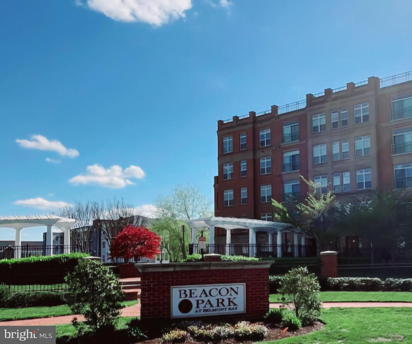 680 WATERMANS DR #301, WOODBRIDGE, Virginia 22191, 1 Bedroom Bedrooms, 5 Rooms Rooms,1 BathroomBathrooms,Residential,For sale,680 WATERMANS DR #301,VAPW2103058 MLS # VAPW2103058
