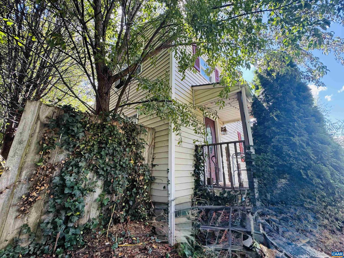 222 JAMES AVE, WAYNESBORO, Virginia 22980, 3 Bedrooms Bedrooms, ,1 BathroomBathrooms,Residential,For sale,222 JAMES AVE,668483 MLS # 668483