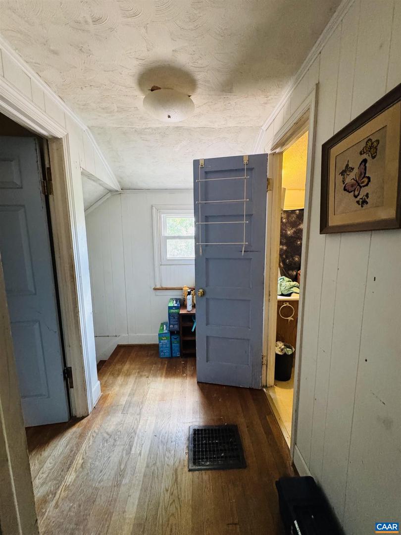 222 JAMES AVE, WAYNESBORO, Virginia 22980, 3 Bedrooms Bedrooms, ,1 BathroomBathrooms,Residential,For sale,222 JAMES AVE,668483 MLS # 668483