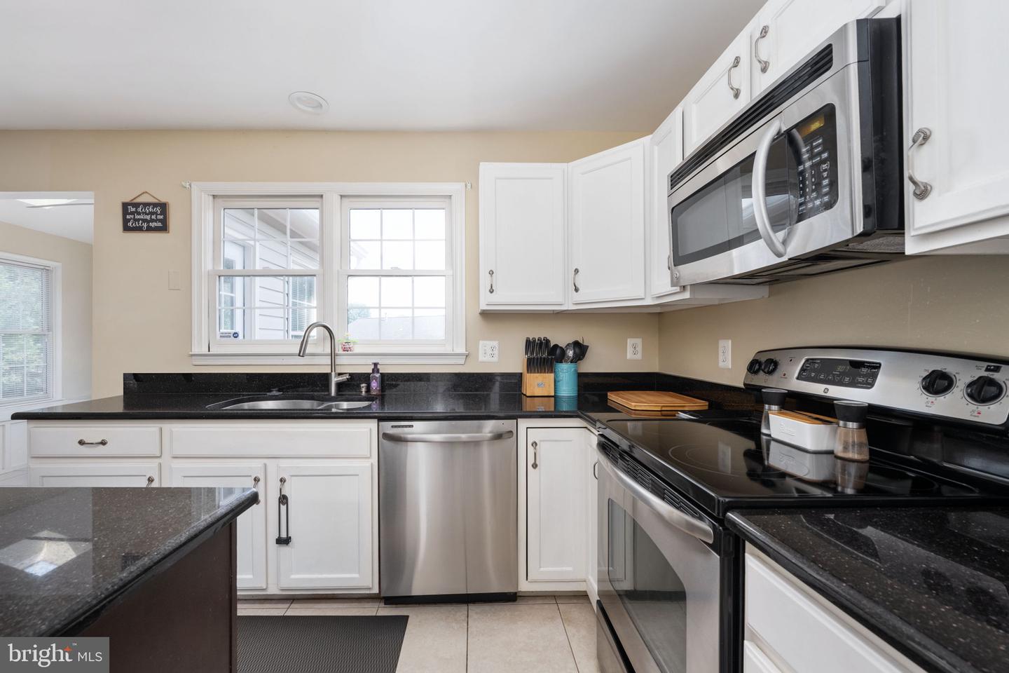 48 BRITTANY LN, STAFFORD, Virginia 22554, 4 Bedrooms Bedrooms, 18 Rooms Rooms,3 BathroomsBathrooms,Residential,For sale,48 BRITTANY LN,VAST2042328 MLS # VAST2042328
